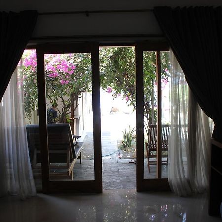 Kelapa Kecil Hotell Gili Trawangan Exteriör bild