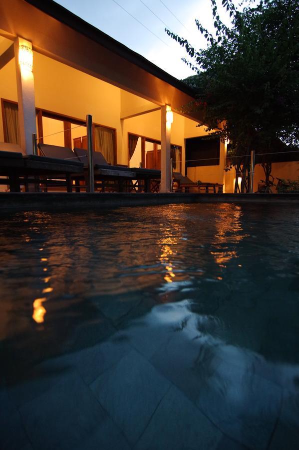 Kelapa Kecil Hotell Gili Trawangan Exteriör bild